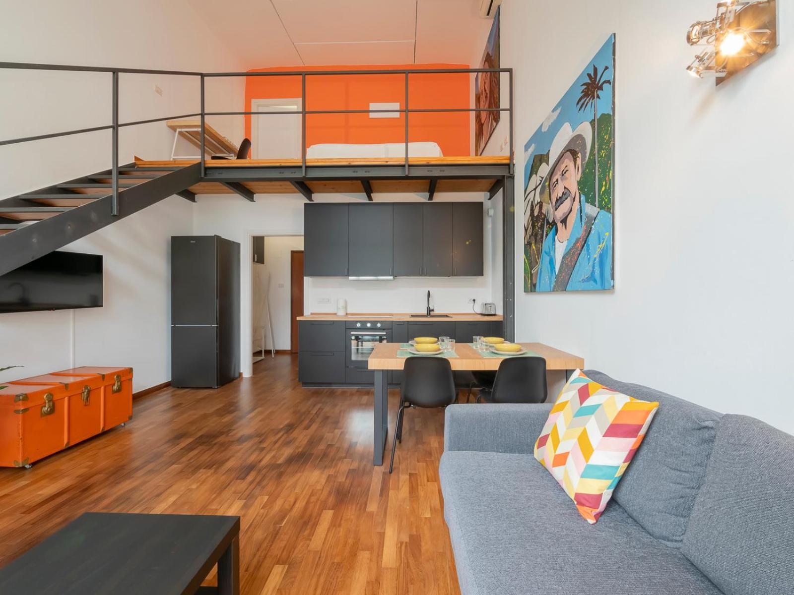 Xenia - Bright Loft In Bovisa Area *