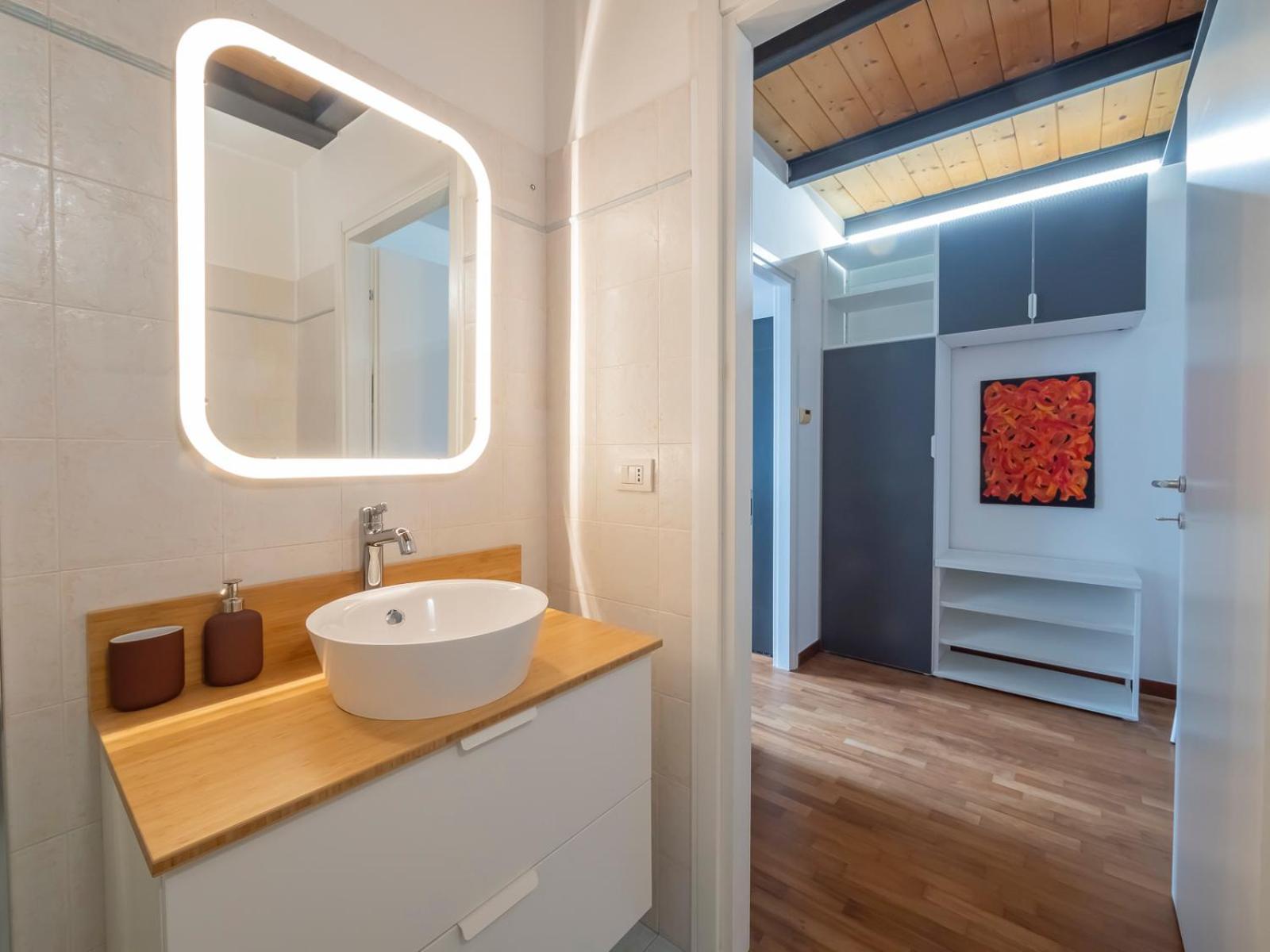 Xenia - Bright Loft In Bovisa Area *